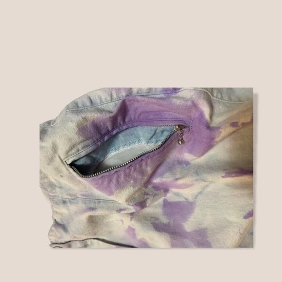 Vanilia tie dyed Raw Hem Denim Shorts 26" Waist - Picture 5 of 7